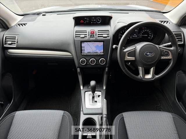 Subaru FORESTER 2017-08 7327145-1