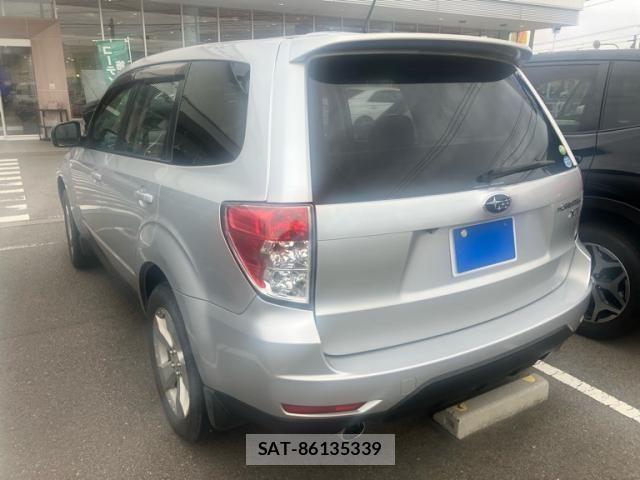 Subaru FORESTER 2010-06 7327159-3