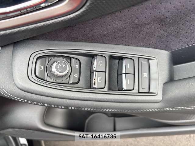 Subaru FORESTER 2022-02 7327112-19