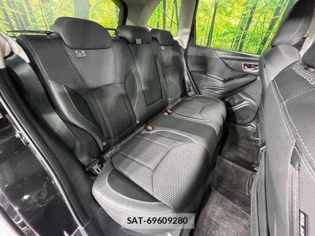 Subaru FORESTER 2019-08 7327129-13