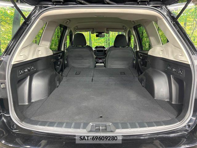 Subaru FORESTER 2019-08 7327129-14