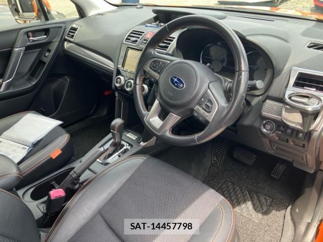 Subaru FORESTER 2015-11 7327155-17