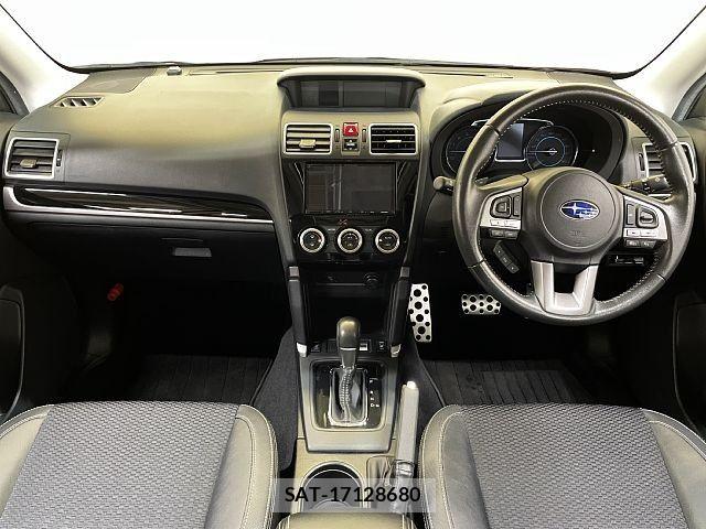 Subaru FORESTER 2017-02 7327137-1