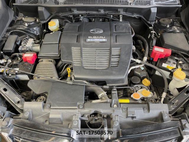 Subaru FORESTER 2019-05 7357823-17