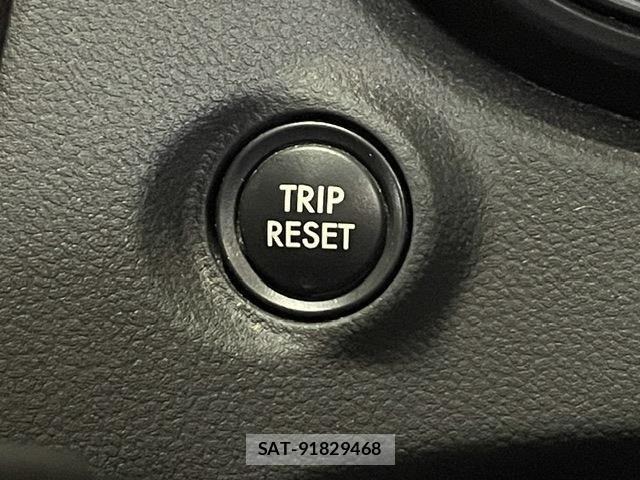 Subaru FORESTER 2019-05 7357825-29