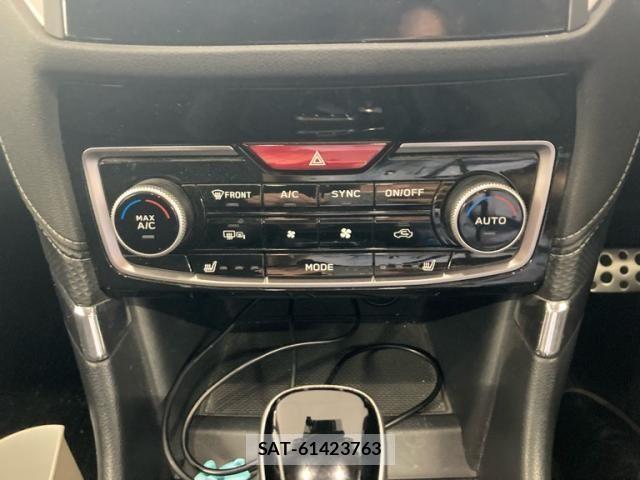 Subaru FORESTER 2018-09 7357827-16