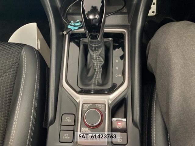 Subaru FORESTER 2018-09 7357827-17