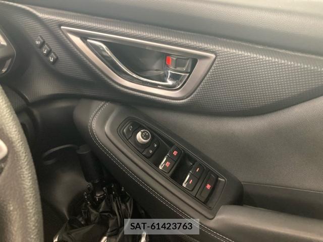 Subaru FORESTER 2018-09 7357827-23
