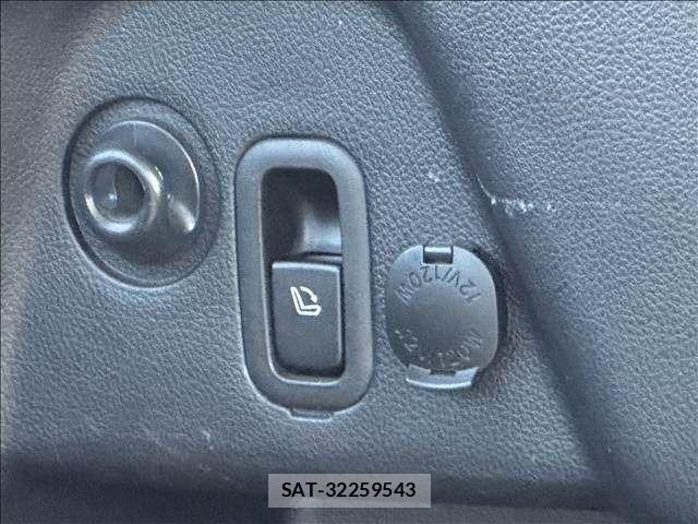 Subaru FORESTER 2014-07 7357828-23