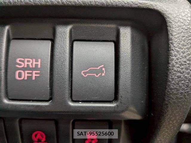 Subaru FORESTER 2021-01 7357812-10