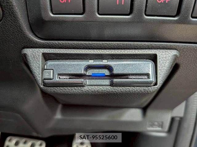 Subaru FORESTER 2021-01 7357812-11