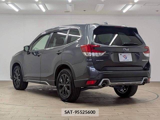 Subaru FORESTER 2021-01 7357812-16
