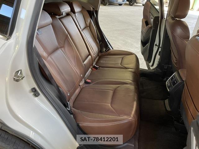 Subaru FORESTER 2019-03 7357824-10