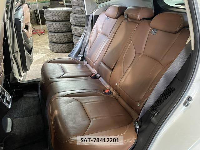 Subaru FORESTER 2019-03 7357824-13