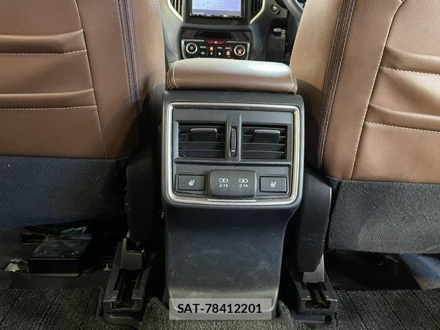 Subaru FORESTER 2019-03 7357824-14
