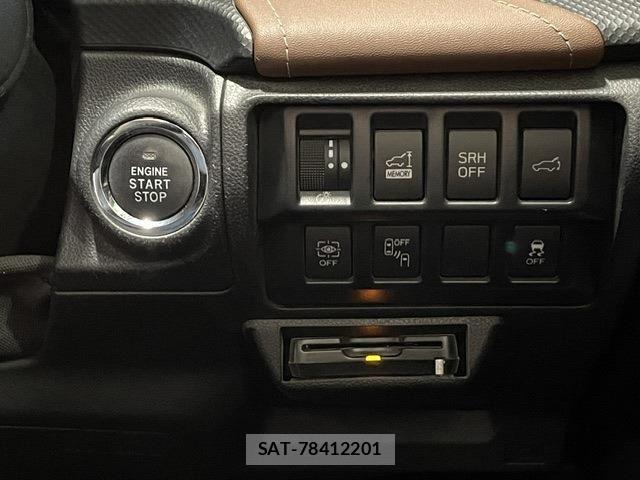 Subaru FORESTER 2019-03 7357824-25