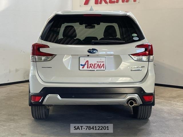 Subaru FORESTER 2019-03 7357824-6