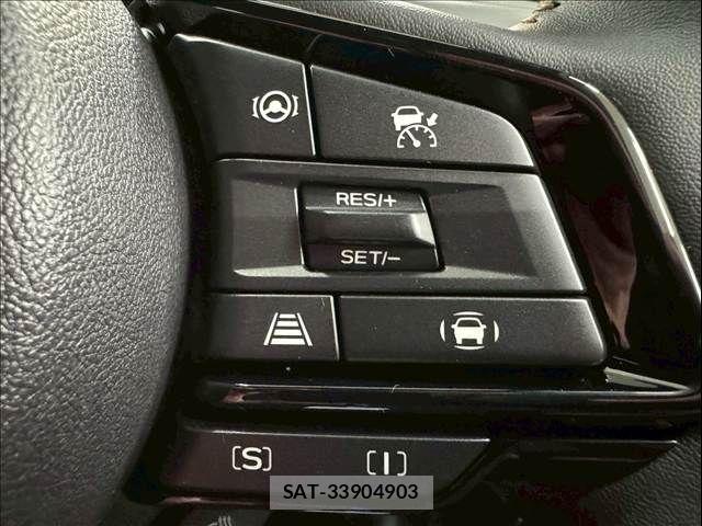 Subaru FORESTER 2025-09 7357803-6