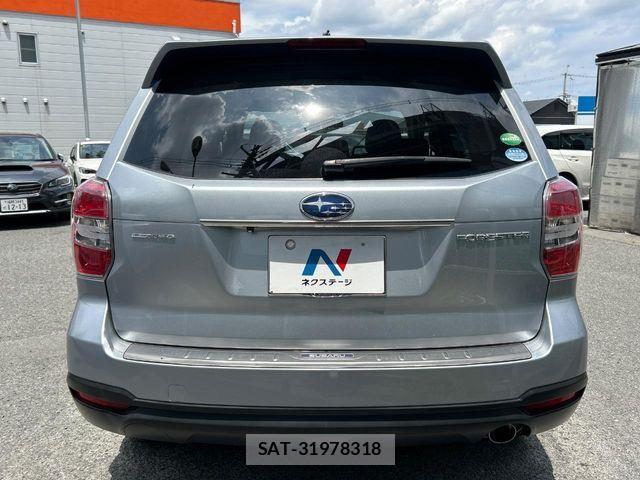 Subaru FORESTER 2013-07 7357834-14