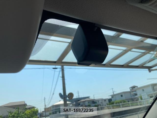 Subaru FORESTER 2016-02 7357829-3