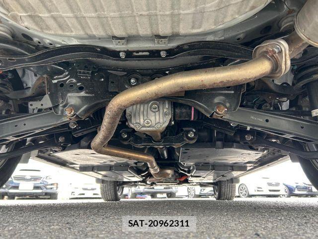 Subaru FORESTER 2019-09 7357819-18