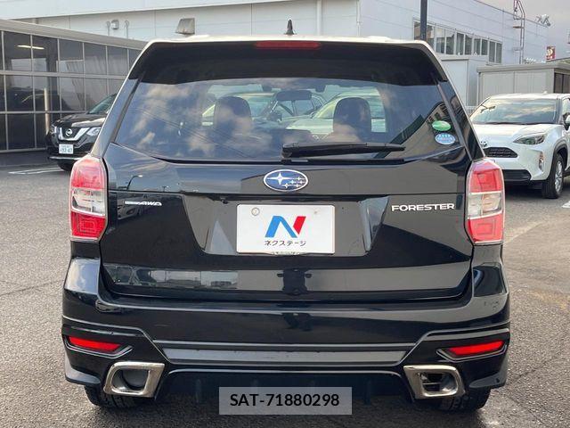 Subaru FORESTER 2015-06 7392218-14