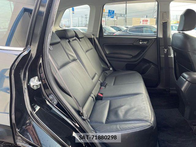 Subaru FORESTER 2015-06 7392218-8