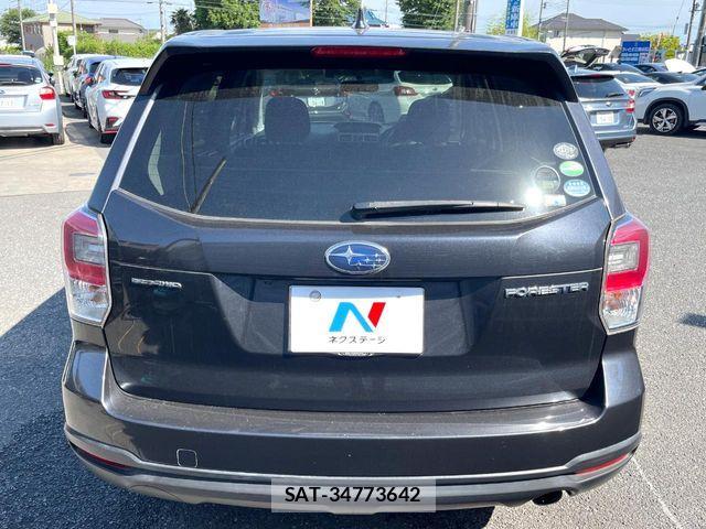 Subaru FORESTER 2016-04 7392212-14