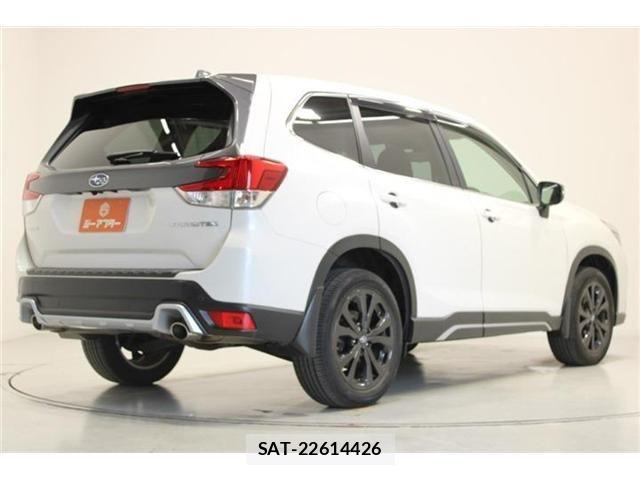 Subaru FORESTER 2021-04 7392194-11