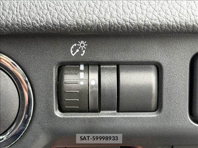 Subaru FORESTER 2013-05 7392217-25