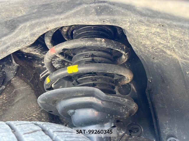 Subaru FORESTER 2024-10 7392186-19