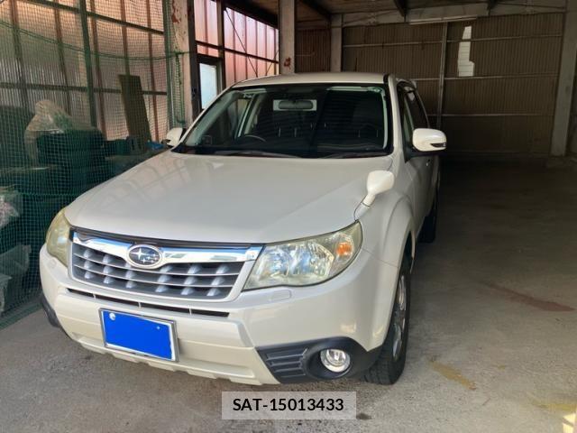 Subaru FORESTER 2011-09 7392224-1
