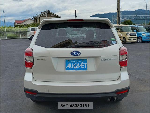 Subaru FORESTER 2013-08 7392216-4