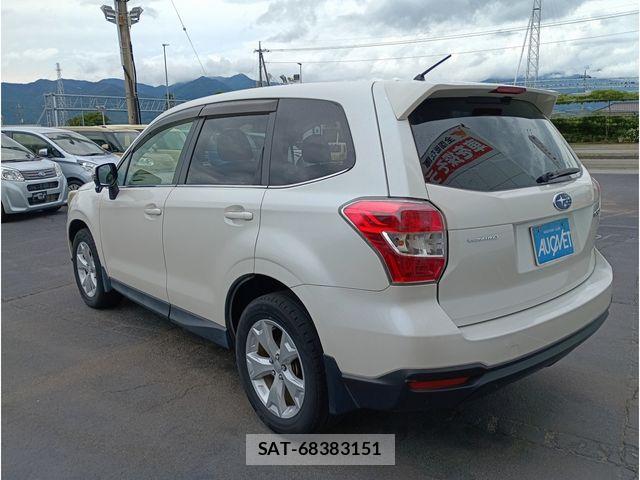 Subaru FORESTER 2013-08 7392216-5