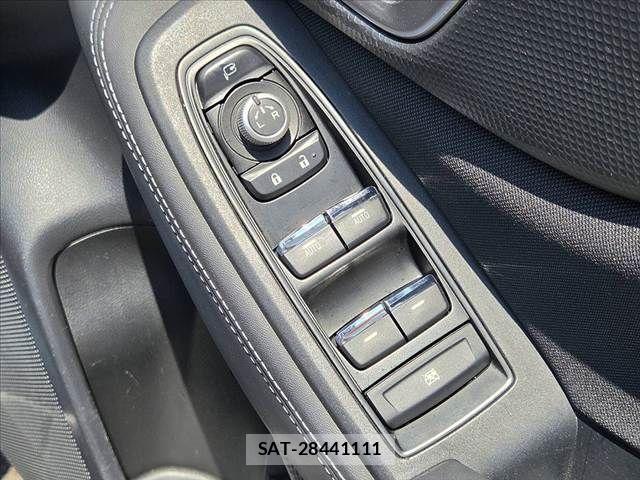 Subaru FORESTER 2018-10 7454382-22