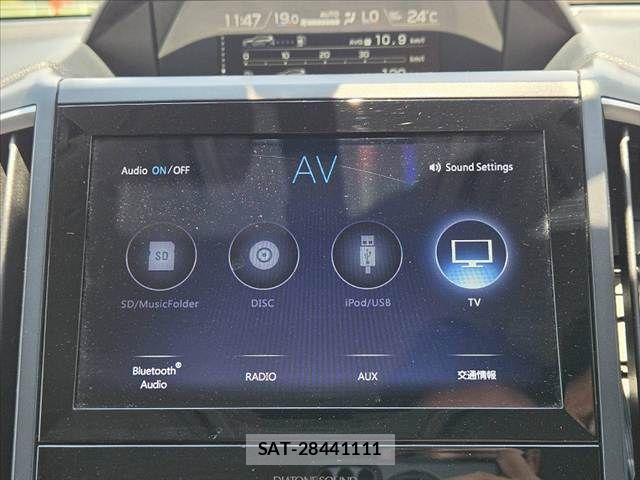 Subaru FORESTER 2018-10 7454382-25