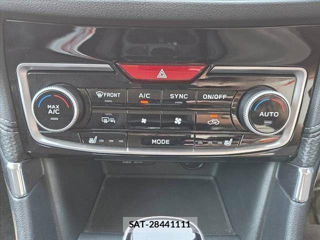 Subaru FORESTER 2018-10 7454382-28