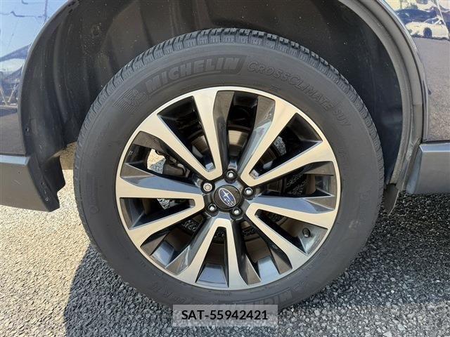 Subaru FORESTER 2017-06 7454400-13