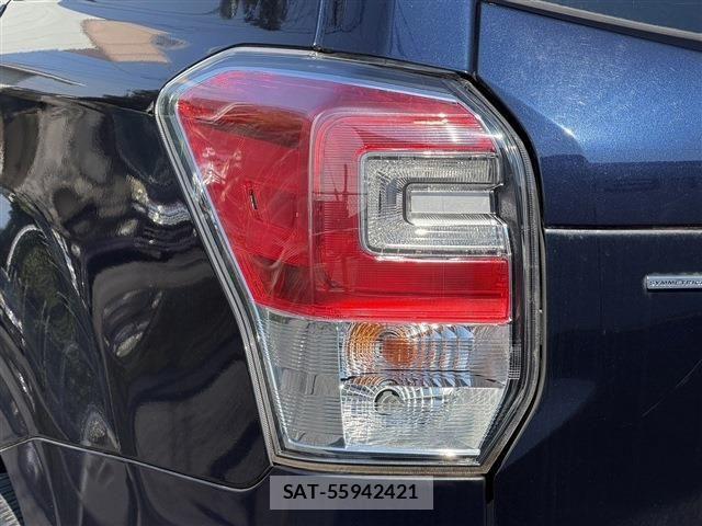 Subaru FORESTER 2017-06 7454400-27