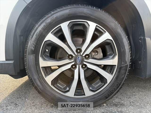 Subaru FORESTER 2018-09 7454393-14