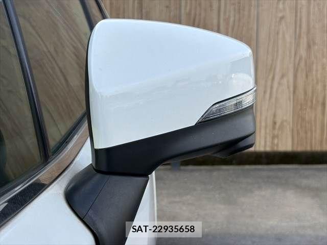 Subaru FORESTER 2018-09 7454393-26