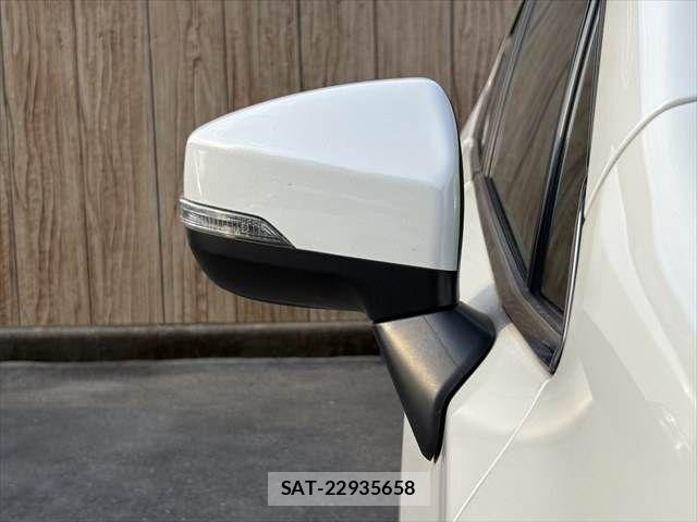 Subaru FORESTER 2018-09 7454393-27