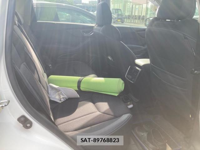 Subaru FORESTER 2018-11 7454396-8