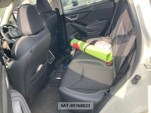 Subaru FORESTER 2018-11 7454396-9