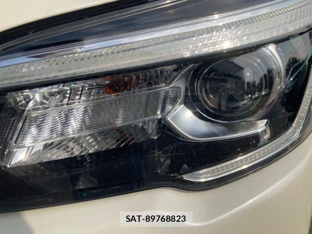 Subaru FORESTER 2018-11 7454396-11