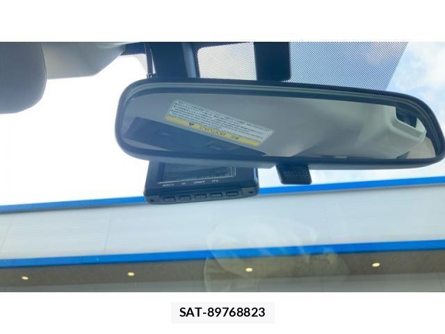 Subaru FORESTER 2018-11 7454396-19