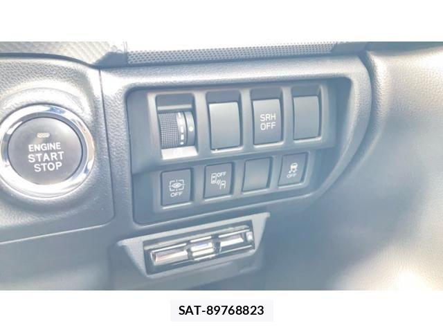 Subaru FORESTER 2018-11 7454396-23