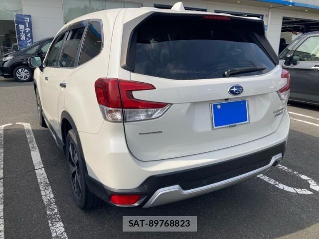 Subaru FORESTER 2018-11 7454396-2