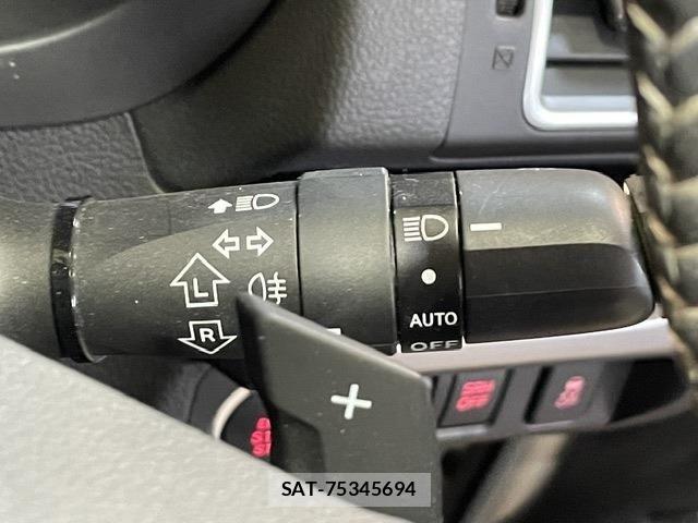 Subaru FORESTER 2016-05 7454394-22
