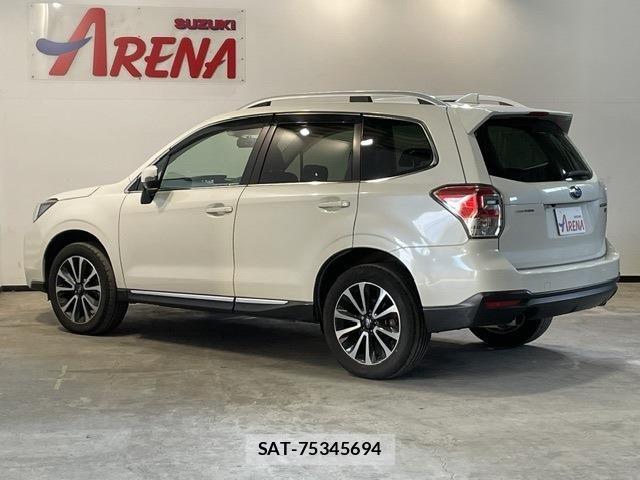 Subaru FORESTER 2016-05 7454394-5